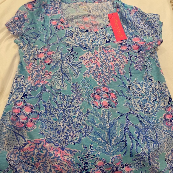 Lilly Pulitzer Tops - Lilly Pulitzer Etta Scoopneck